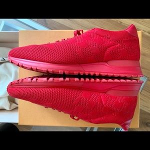 2017 Louis Vuitton RunAway Sneacker.